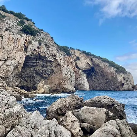 Near Els Griells With Pool * 埃斯塔蒂特